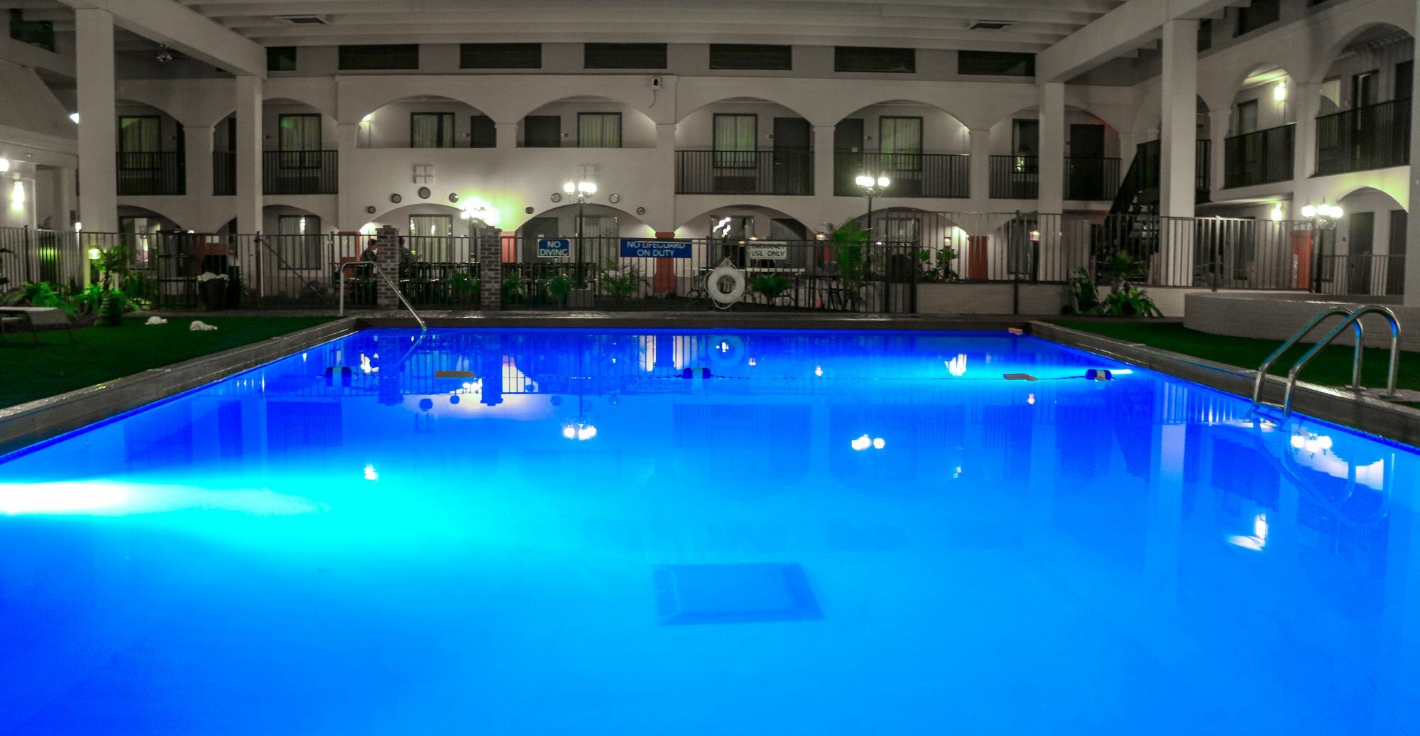 Suite Dreams Hotel Маттун Екстер'єр фото